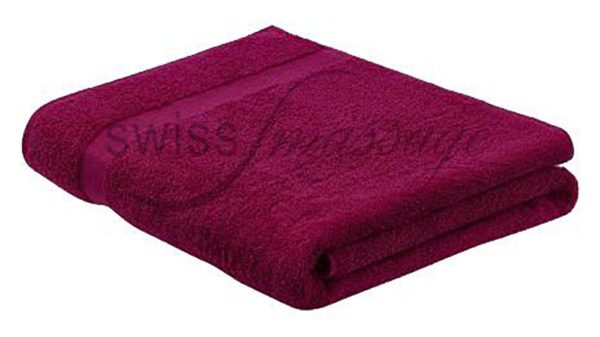 Giant massage towel in fuchsia color
